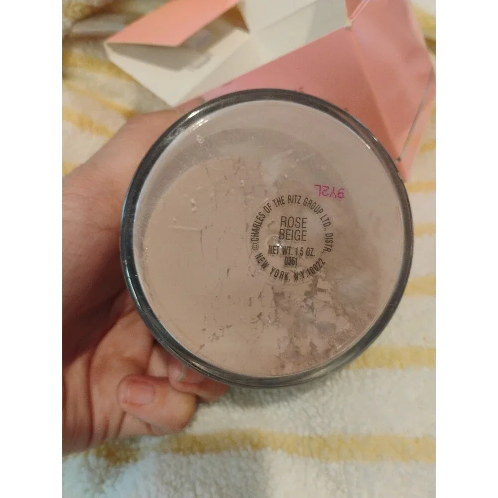 Charles Of The Ritz Custom Blended Powder Rose Beige w/Brush New P2